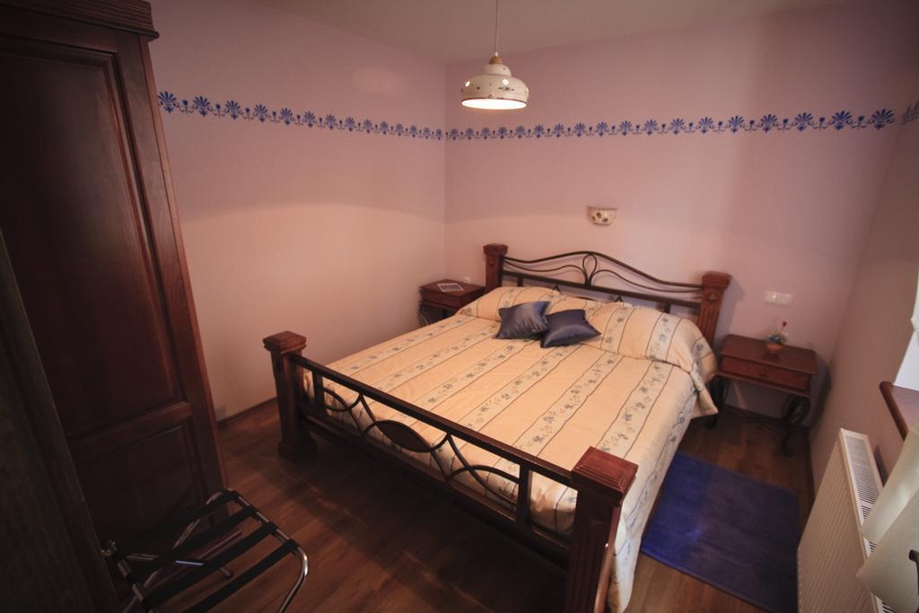 Merkež Guest House Bizeljsko Zimmer foto